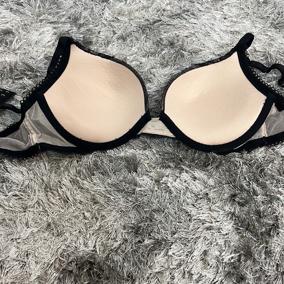 Black Very Sexy Push-Up Lace Bra - Picture 3 of 7